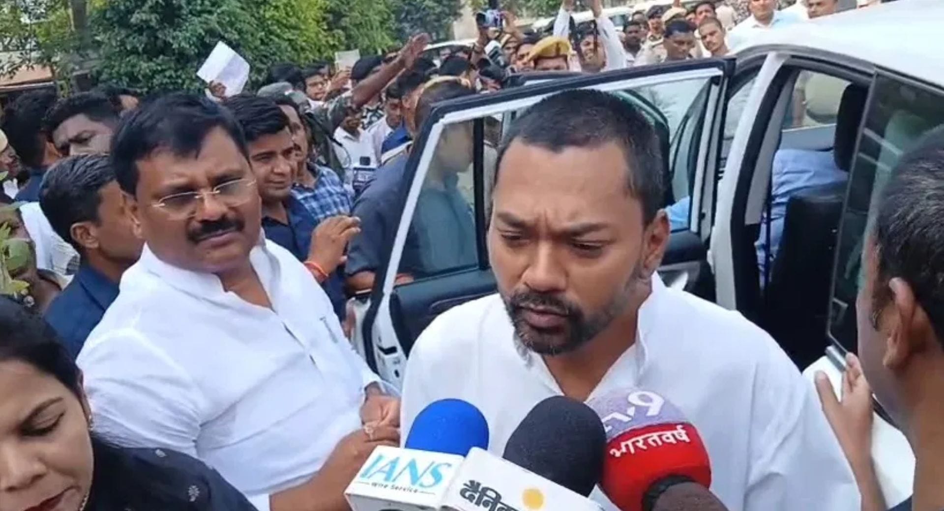 बिहार सरकार के स्वास्थ्य मंत्री निशांत कुमार