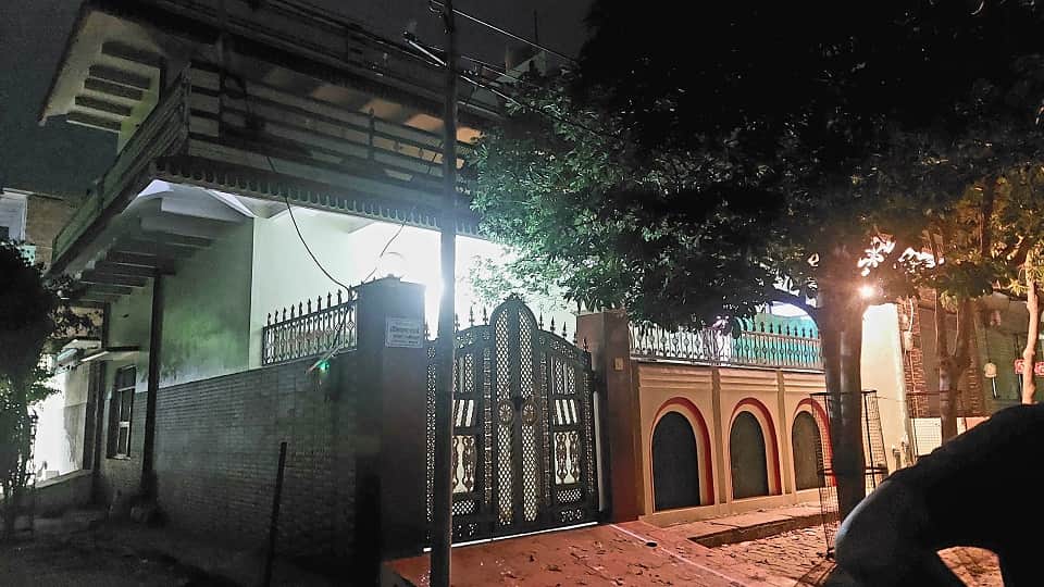 Love Marriage Ends in Tragedy: Man Shoots Wife Dead Before Killing Himself in Mathura