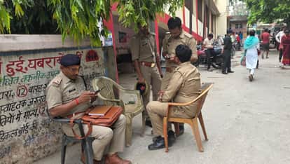 Farrukhabad Mutilated body of a young man found on railway tracks family alleges murder by friends