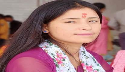Newly married woman hanged herself at her parents' home; she had married in April