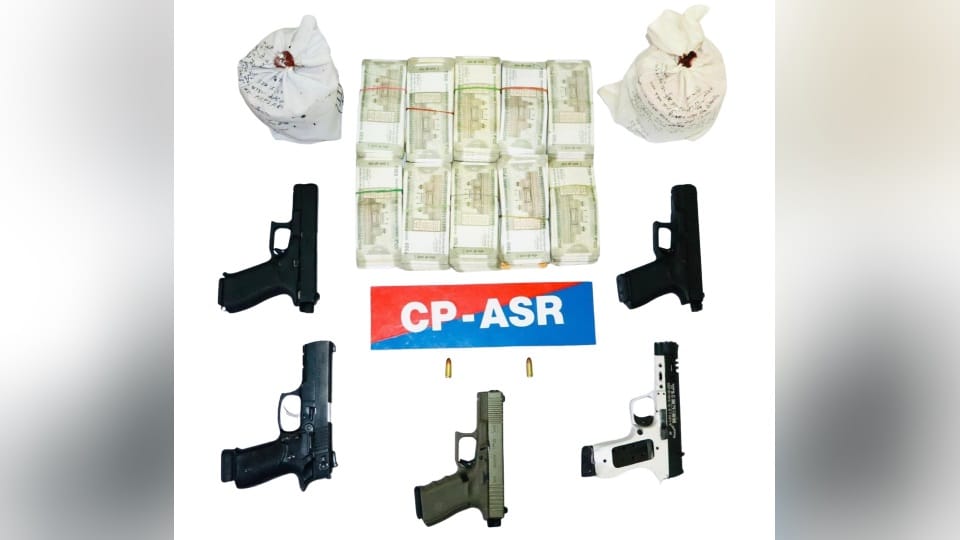 Amritsar Illegal arms drugs network busted six arrested pistol drug money recovered