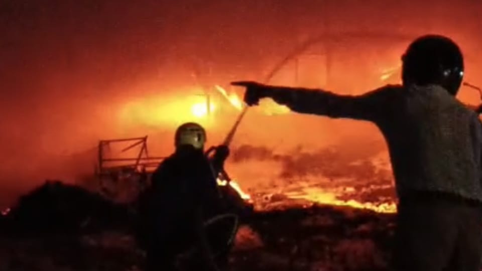 Nainital News: Massive fire at Amazon store on Rampur Road two employees dead