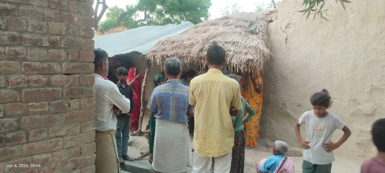 Amethi: Mother and daughter die tragically after a mud house wall collapses, son seriously injured