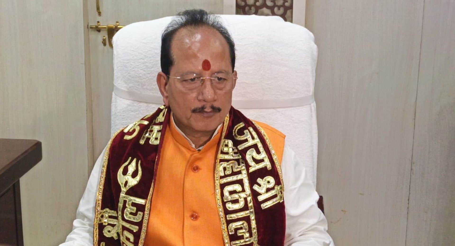 प्रभारी मंत्री विजय कुमार सिन्हा