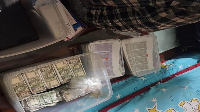 Fake currency worth 2.8 million rupees found in two homes