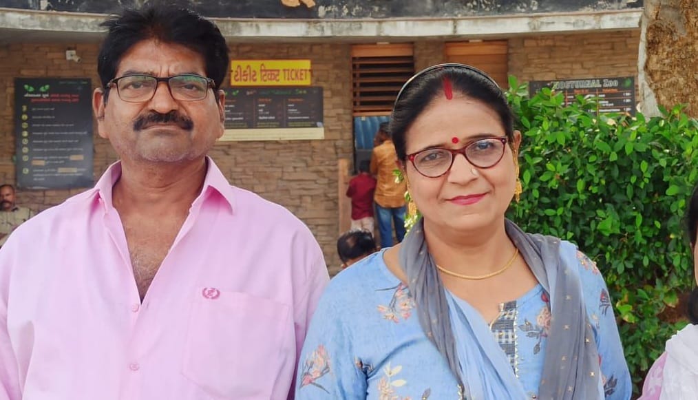 Kanpur Accident Truck runs over scooter in Jajmau couple dies on  spot they had set out for visit to shrine