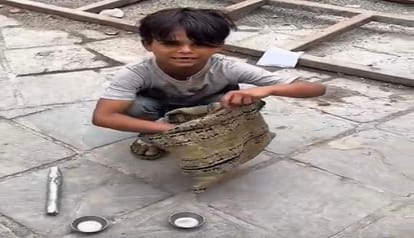 anand mahindra impressed by nainital street magician boy offers support for education and talent