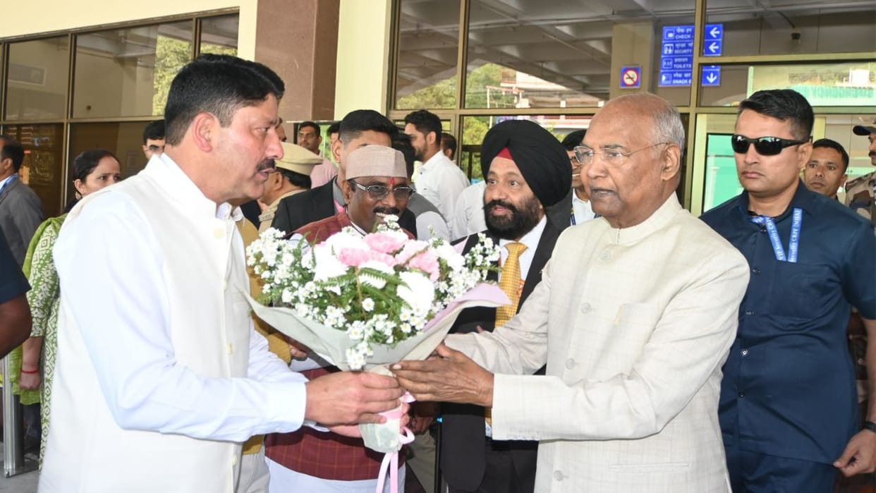 former president ram nath kovind arrives in kullu manali lahaul visit