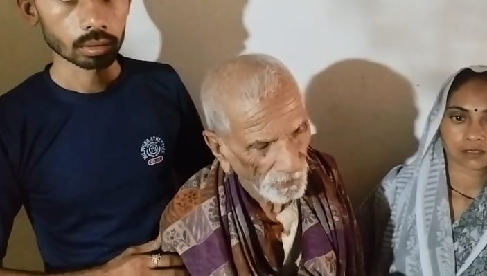 Kanpur Come quickly Baba has been murdered and body made to disappear panic ensues over 98 year old man