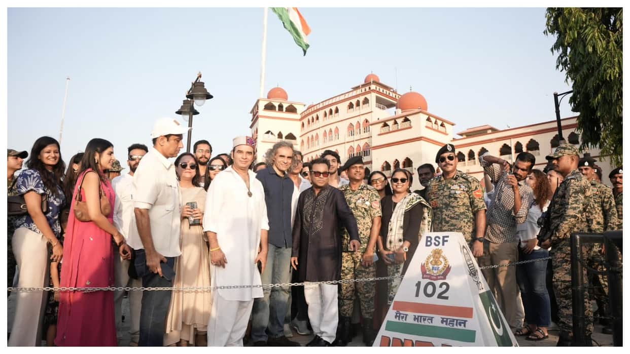 Main Vaapas Aaunga Creates History at the Attari Border AR Rahman Imtiaz Ali lead an Emotional Tribute