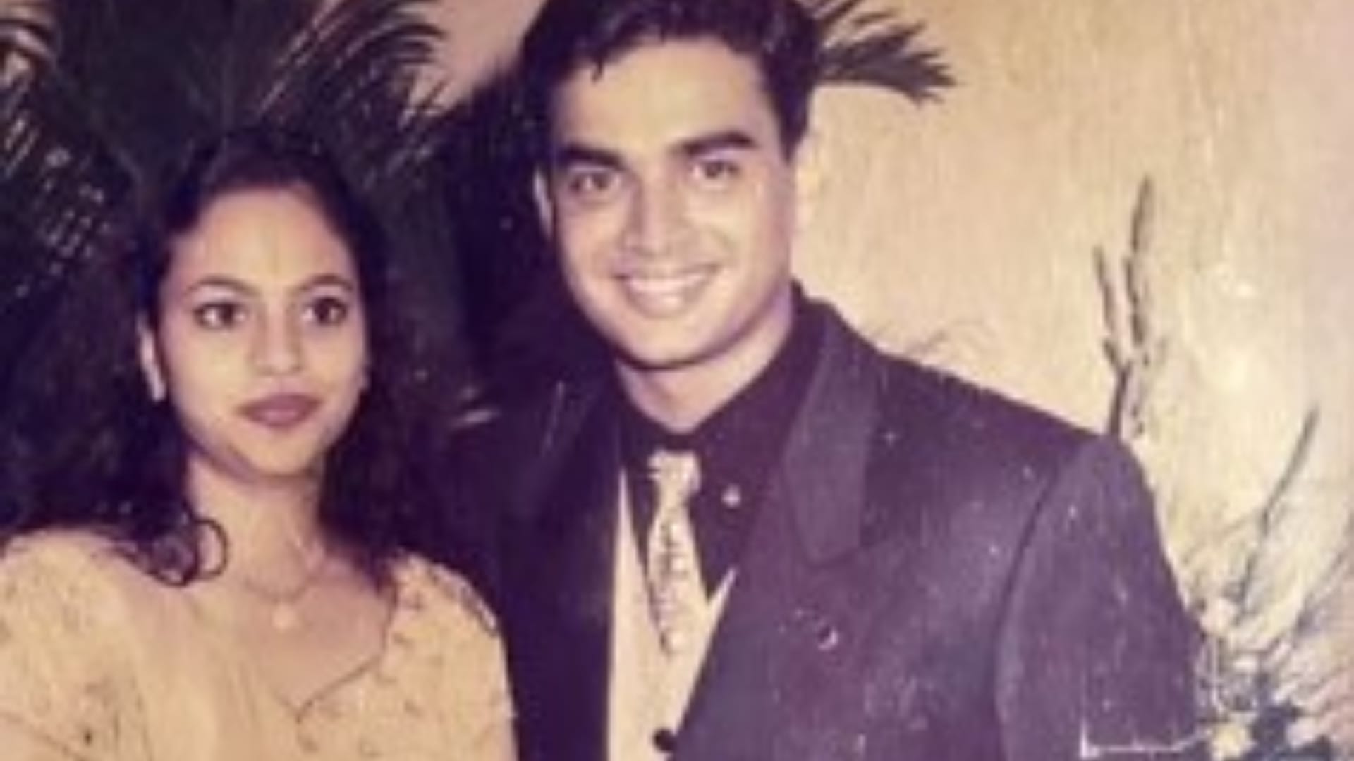 This Dhurandhar Actor Was Once A Teacher Met His Life Partner In Class  Know More