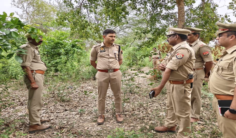 Headless body of a youth found in Baradoli forest, bike found parked nearby