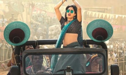 kangana ranaut expressed her thoughts on jhanvi kapoor trolling and scenes from film peddi