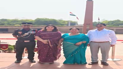 Major Anshul Baltu from Jubbal awarded the Shaurya Chakra.
