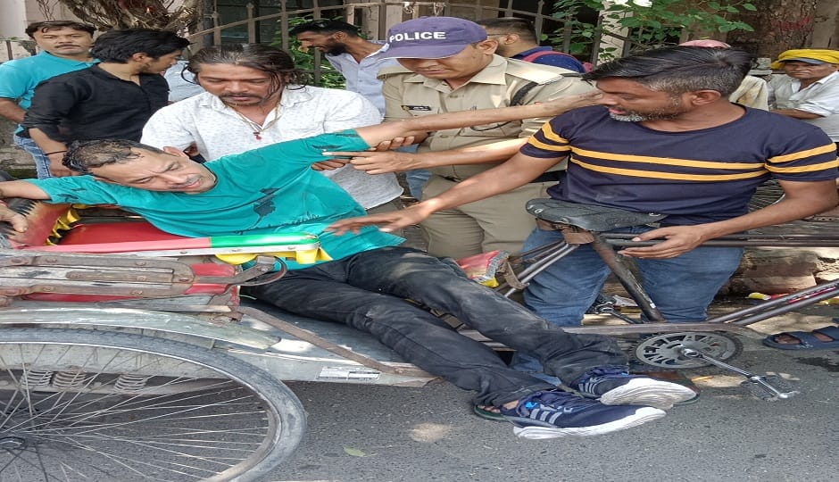 young man was poisoned in front of the SSP office