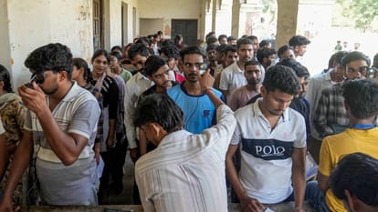 UP: Constable recruitment exam starts today, fare will be halved on showing admit card, 28 lakh candidates wil