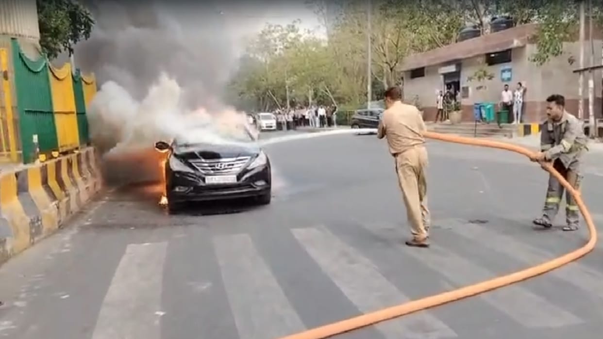Massive fire breaks out in a car in Noida s Sector 16