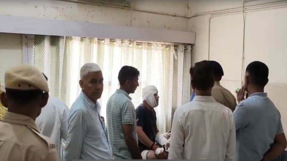 Gamblers attacked the CIA team in Bhiwani