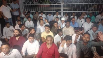 Meenakshi's nomination cancelled: Congress protests vehemently; MLAs and senior leaders stage a sit-in outside