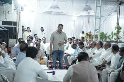 Bhopal: Congress unites MLAs ahead of Rajya Sabha elections; legislators to leave for Karnataka by special fli