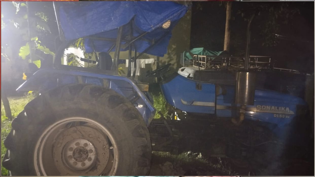 Case of PPganj area, show of strength by six tractors, allegations of obstruction of traffic on the road