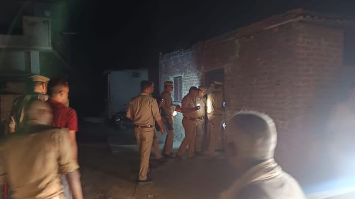 Honor killing in Kushinagar Father along with his sons killed two daughters