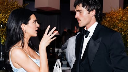 Jacob Elordi Gets Angry After A Fan Touches Him Says Dont Touch Me Video Goes Viral