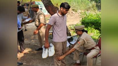 Muzaffarnagar: Youth caught taking police recruitment exam in another person's name