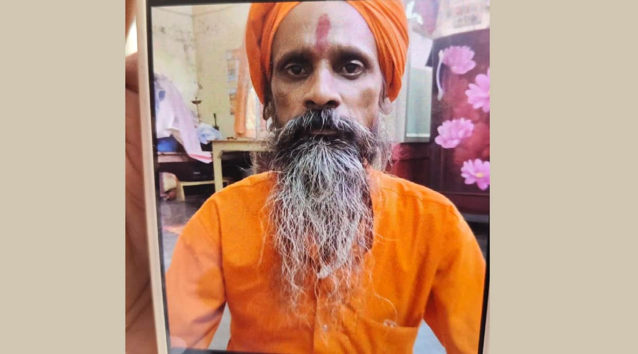 Unnao Saint stabbed to death he used to guard a temple under construction MLA taken cognizance of matter