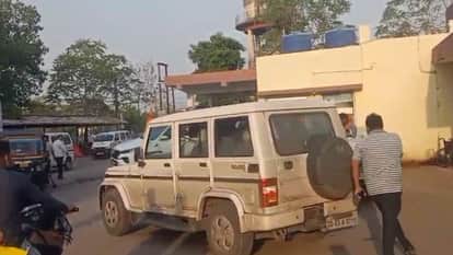 Mahasamund Police have arrested storyteller Pandit Narendra Shastri in misdeed case