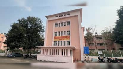 bhopal mla rest house theft bjp mla pradeep patel secretary laptop cash assembly documents stolen