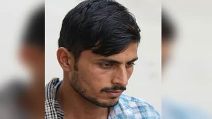Accused escapes police custody after medical examination constable suspended in Pilibhit