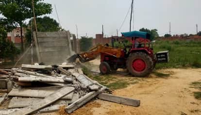 Unnao Murder Outrage erupts over saint murder demands raised for an encounter and bulldozer action