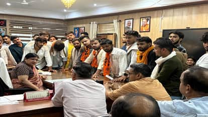 ABVP Protests Over Alleged Gold Medal Irregularities at Ambedkar University Demands Probe