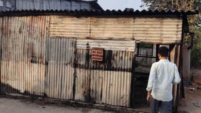 Jhansi: Massive fire breaks out at Bangra Crossing; police outpost and several shops engulfed