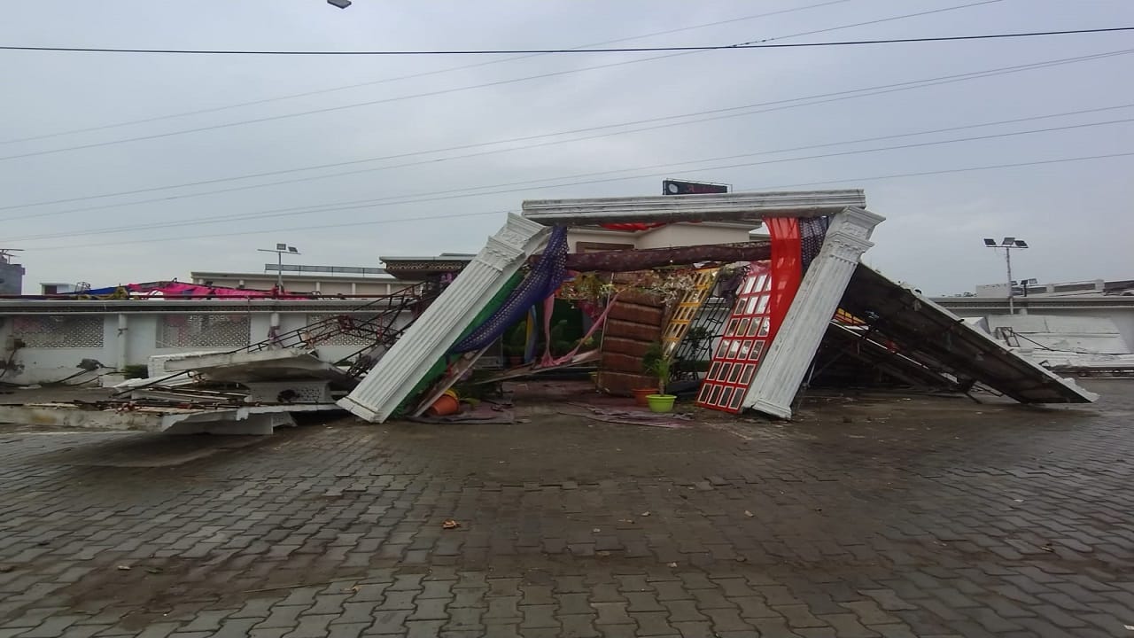 Petrol pump roof blown off by storm in Bareilly hundreds of poles and trees toppled