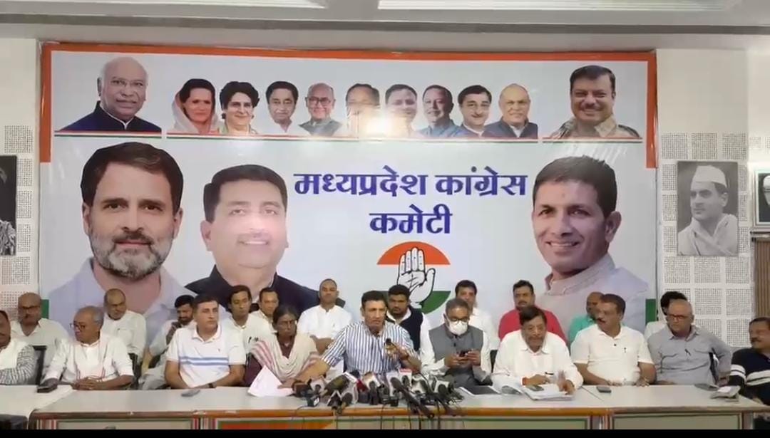 News: Rift within Congress exposed over Rajya Sabha issue; acrimony between Digvijaya and Harish, while a clas