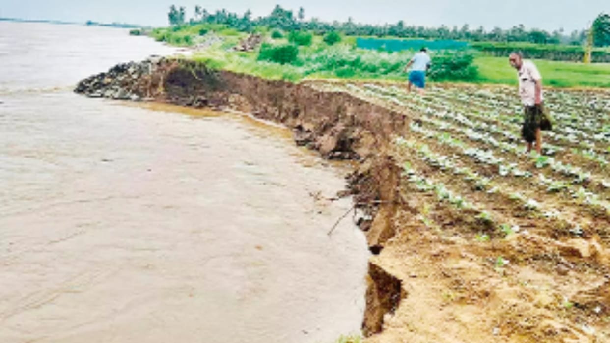 The invisible crisis of drying rivers Vanishing watercourses the Ganga in peril