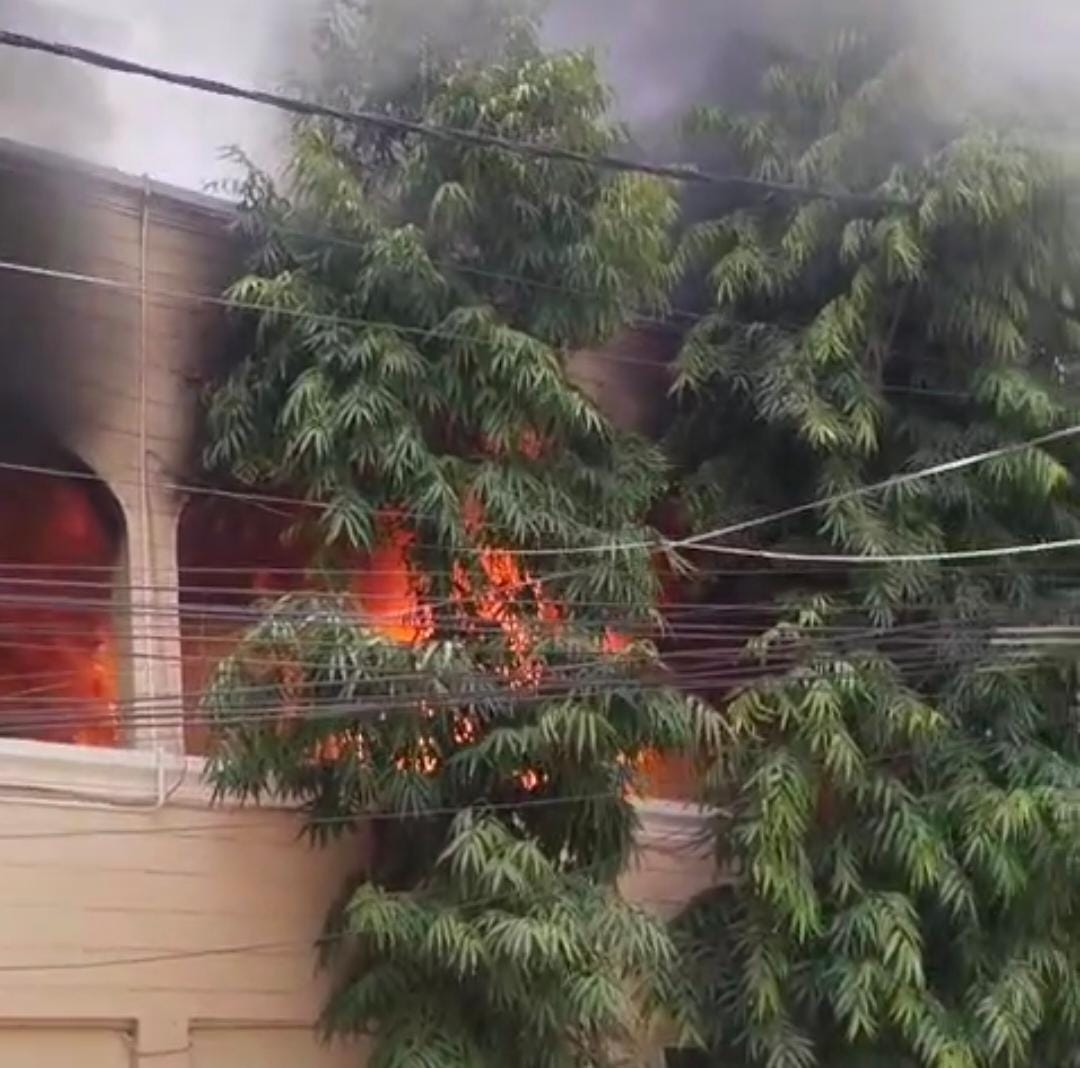 Fire breaks out in a house in Indore after an AC unit explodes.