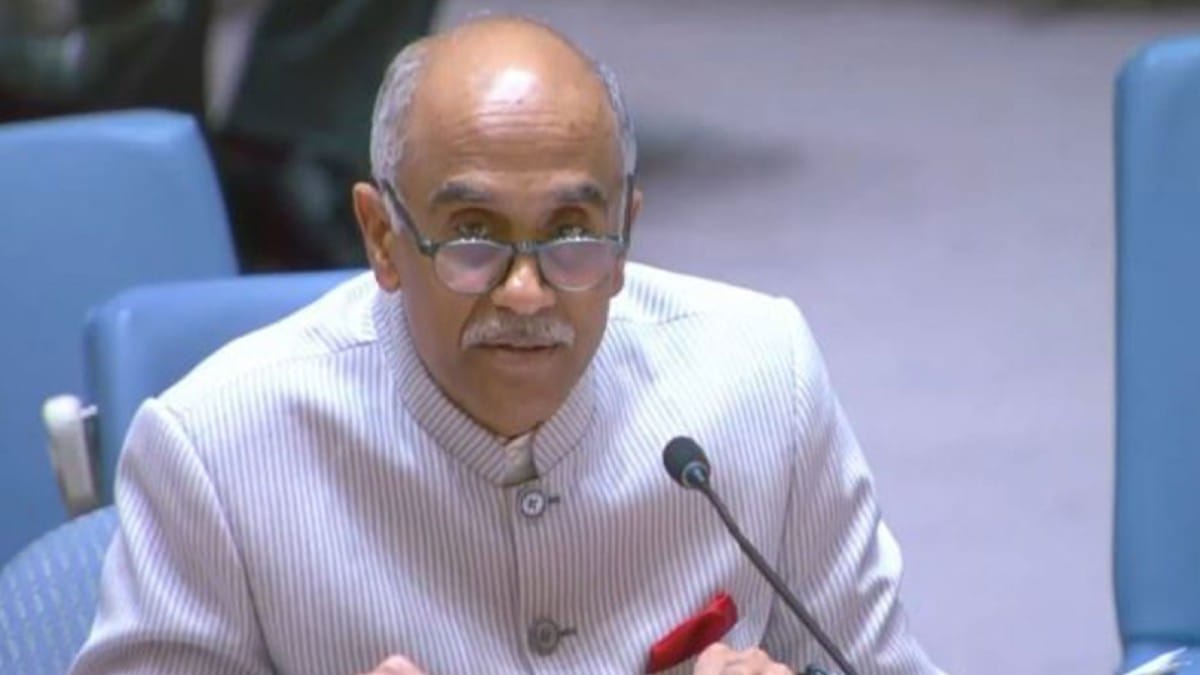 india supports two state solution for israel palestine conflict calls for immediate ceasefire in gaza strip