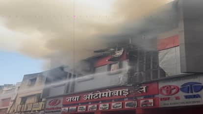 A massive fire broke out in an automobile shop on MG Road in Raipur, with several fire engines rushed to spot