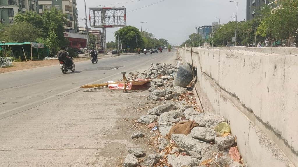 indore-news-congress-7-day-ultimatum-bad-roads-chakkajam-warning