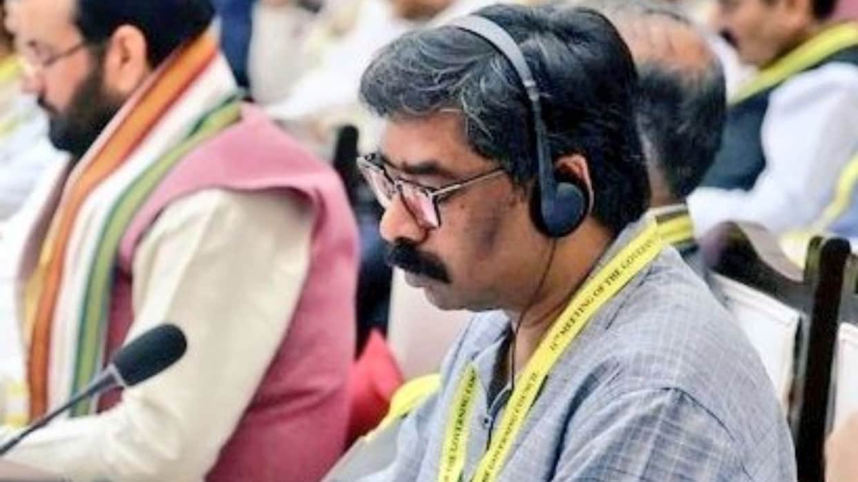 Jharkhand News: Hemant Soren Demands at NITI Aayog Meeting Crore Development Package