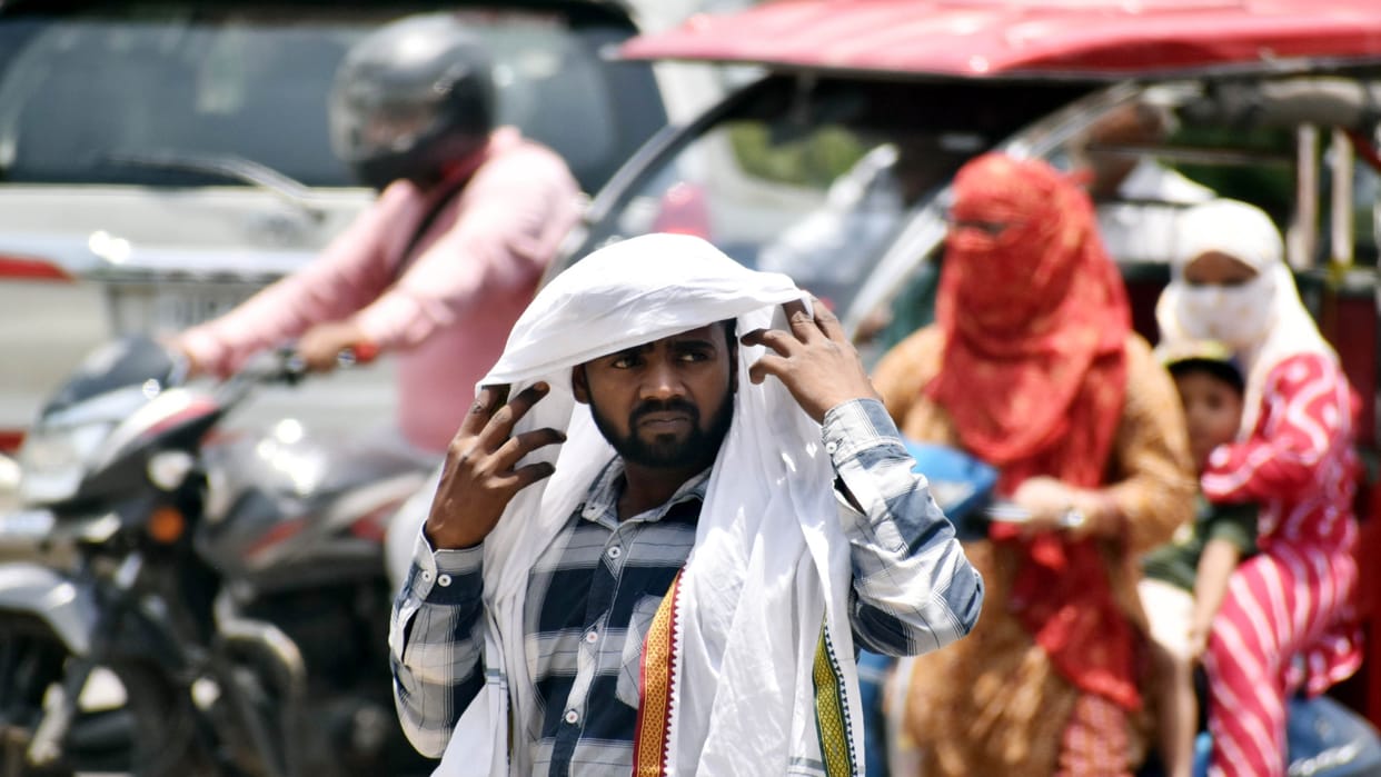 Relief from heat in Prayagraj temperature drops with a possibility of rain.