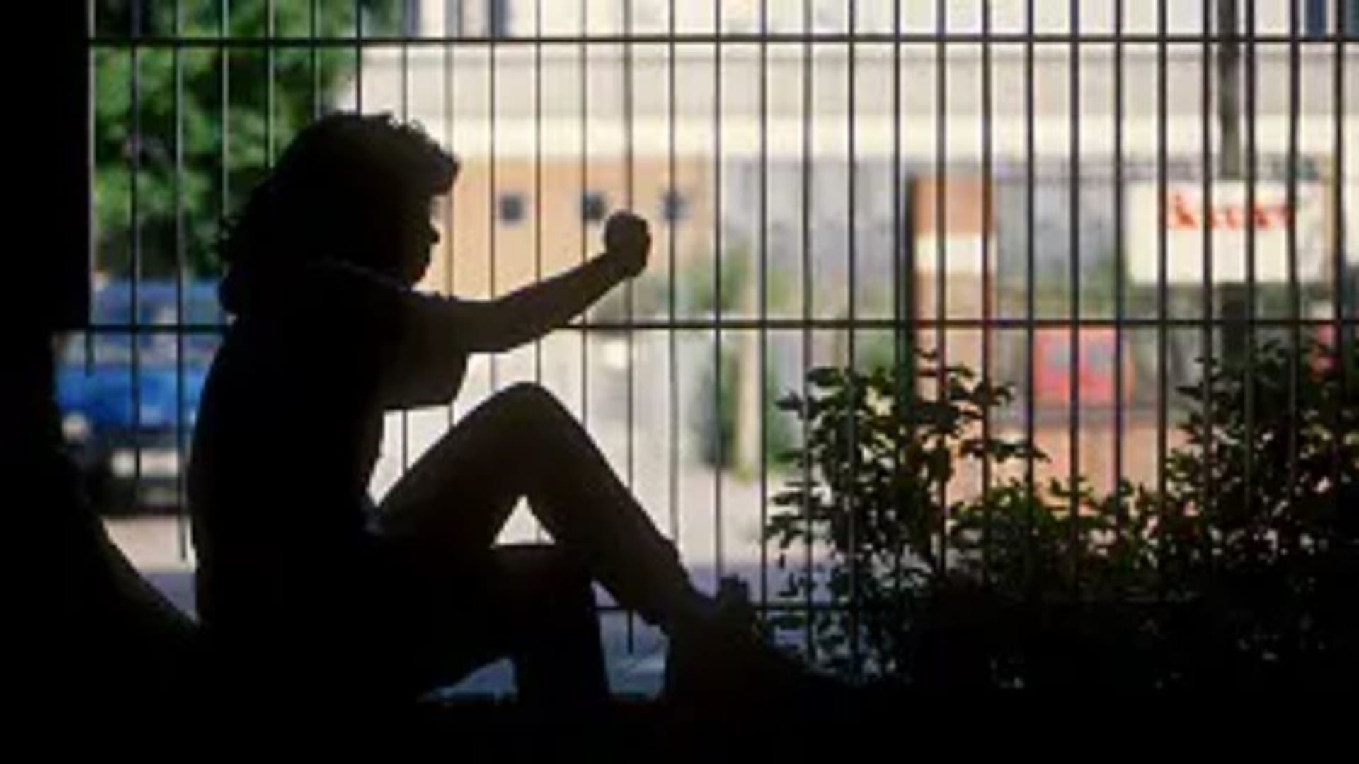 नाबालिग से दुष्कर्म के आरोप में आरोपी शिक्षकऔर साथी को 20 साल की सजा