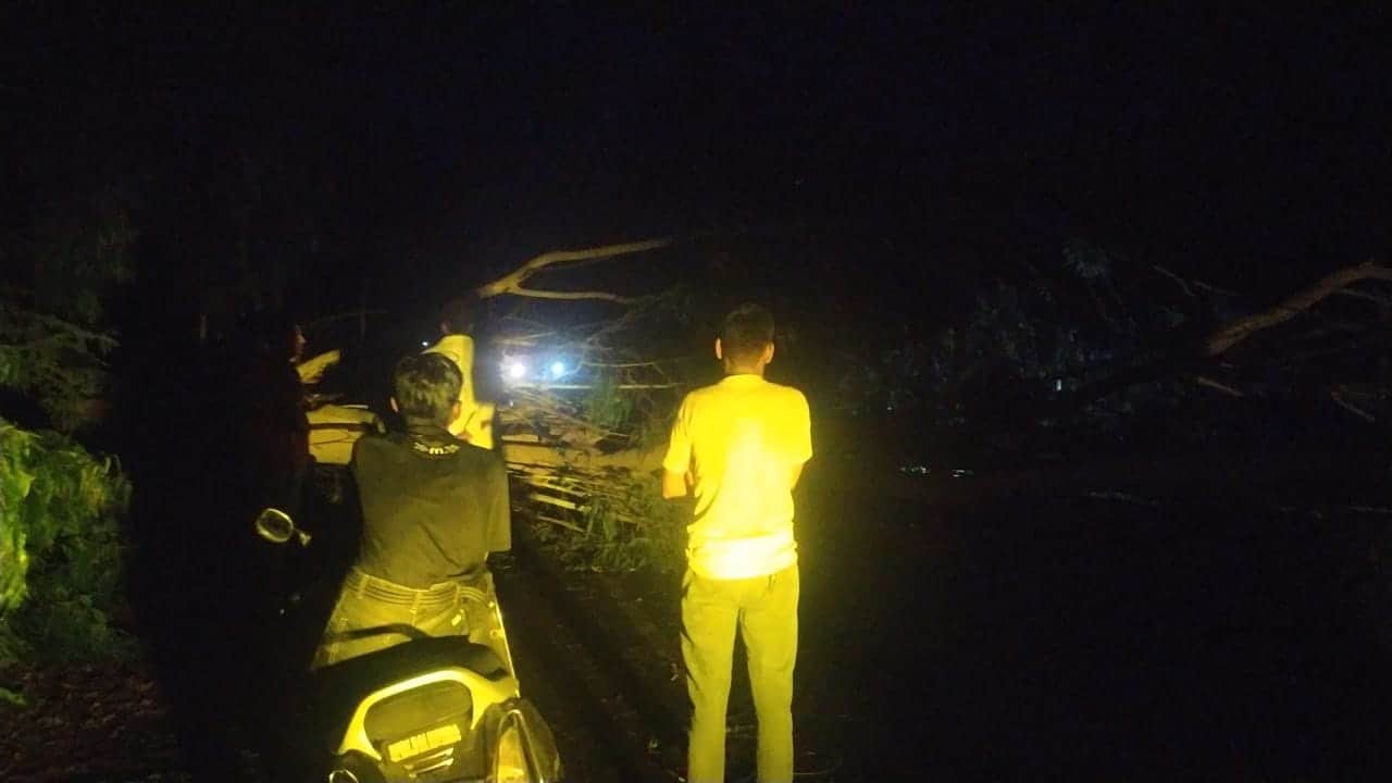 Storm wreaks havoc power system collapses due to eight substations shut down in bareilly