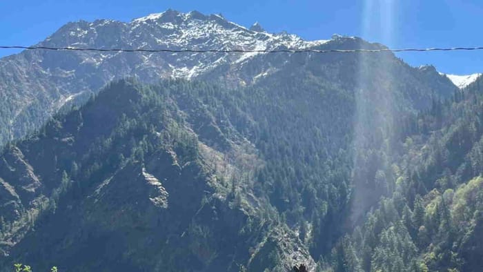Snow blindness Uttarakhand several regions People falling victim diminishing eyesight Amar Ujala Ground Report
