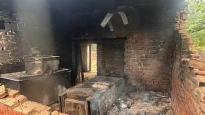 husband, angry over his wife visiting her maternal home In Ambedkar Nagar set his house on fire