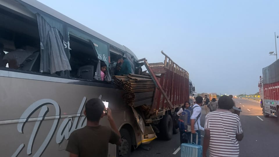 accident on National Highway 152D in Mahendragarh