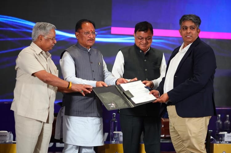 Chhattisgarh Investor Connect in Hyderabad: Red Carpet Welcomes Investment Proposals Worth ₹9,580 Crore Chhattisgarh Investor Connect in Hyderabad: Red Carpet Welcomes Investment Proposals Worth ₹9,580 Crore